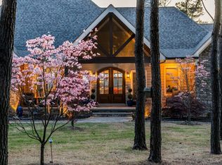 209 Moonshine Dr, Jasper, TN 37347