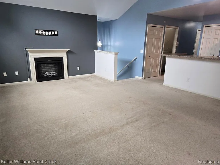 29949 Fox Run Cir — Photo 5