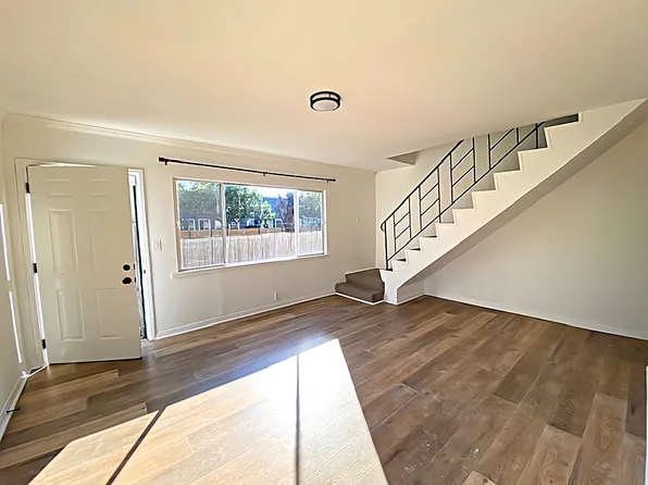 3415 S Bronson Ave APT 1, Los Angeles, CA 90018