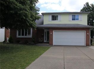379 Teakwood Ter, Buffalo, NY 14221