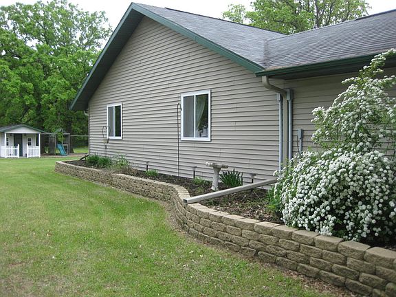 3rd image of 32408 County Highway 14