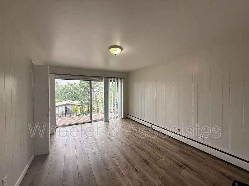 4 bed, 2.0 bath, 1600 sqft, $3,100 — Photo 4