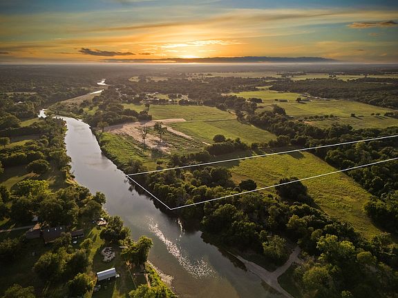 2nd image of River Rd