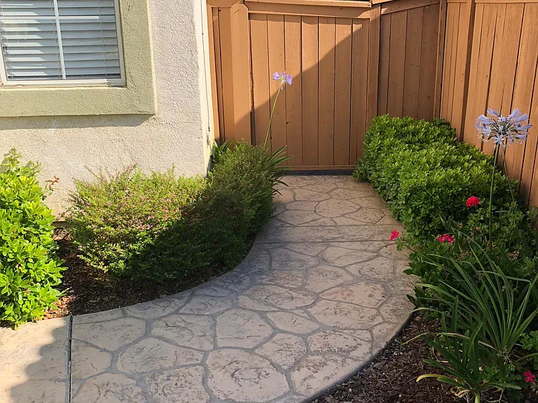 41793 Vardon Dr — Photo 11