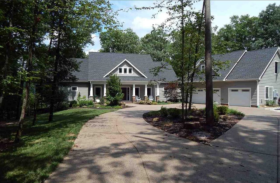 1st image of 9447 S Hilsmeyer Dr