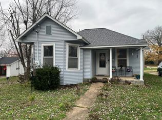 112 N Wood Ave, Fredericktown, MO 63645