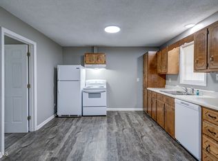 175 Scenic Apartment Rd #4, Unicoi, TN 37692