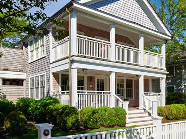 131 N Water St #52, Edgartown, MA 02539