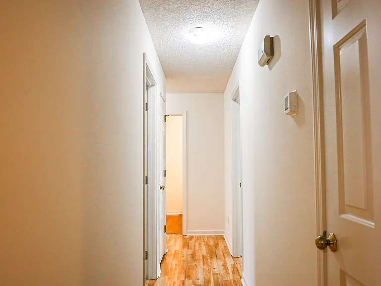 1342 Westen St — Photo 12