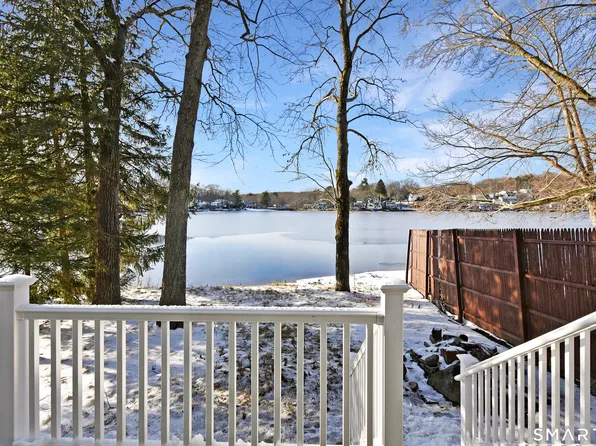 42 Eastview Road, Plymouth, CT 06786