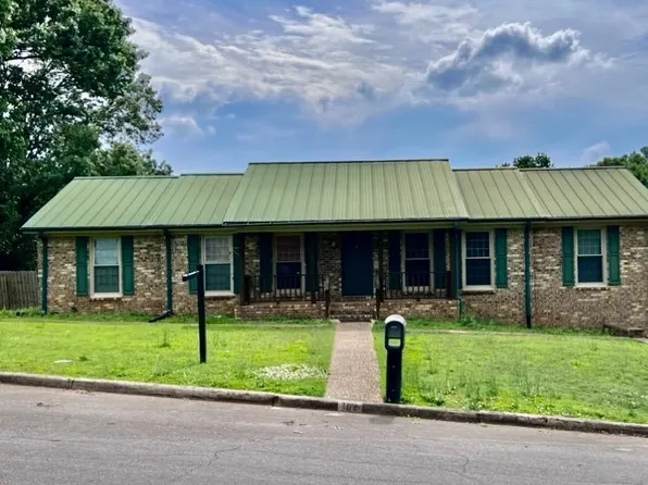 102 Chaparral Dr, Florence, AL 35630