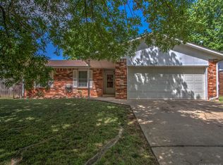 2804 Bermuda Ave, Sand Springs, OK 74063