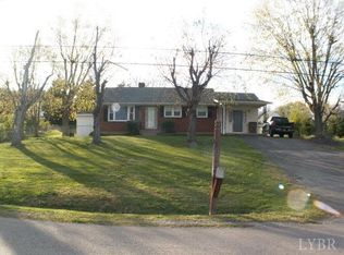 224 Frazier Rd, Altavista, VA 24517