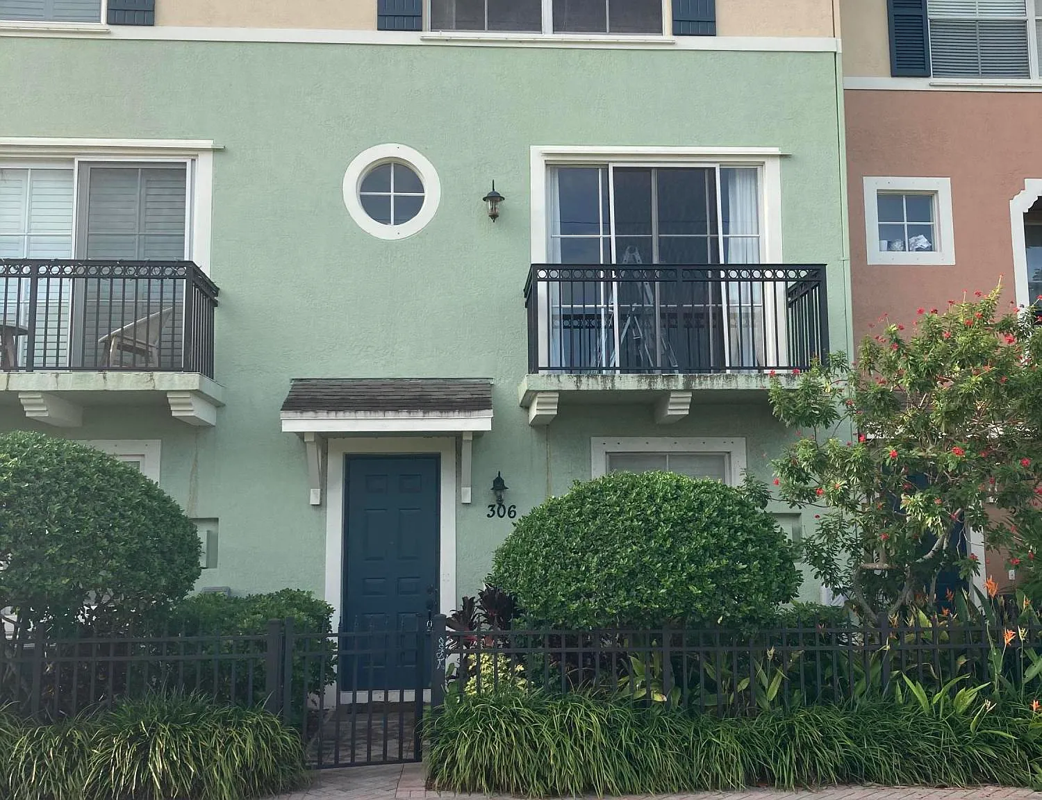 2 bed, 2.5 bath, 1820 sqft, $3,850 — Photo 4