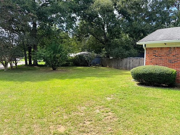 5th image of 6670 Merlin Dr