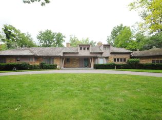 65 Woodley Rd, Winnetka, IL 60093