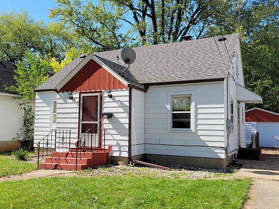 2nd image of 1616 Pauline Ave