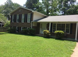 8503 Quaint Ln, Vienna, VA 22182