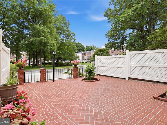 5th image of 4514 Arendale Sq
