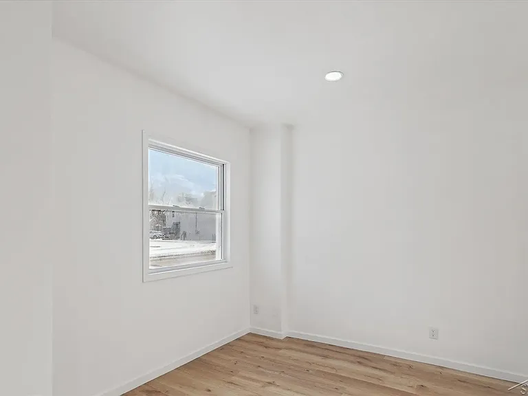 356 Shattuck Rd — Photo 1