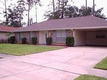 1st image of 1542 Lakewood Dr