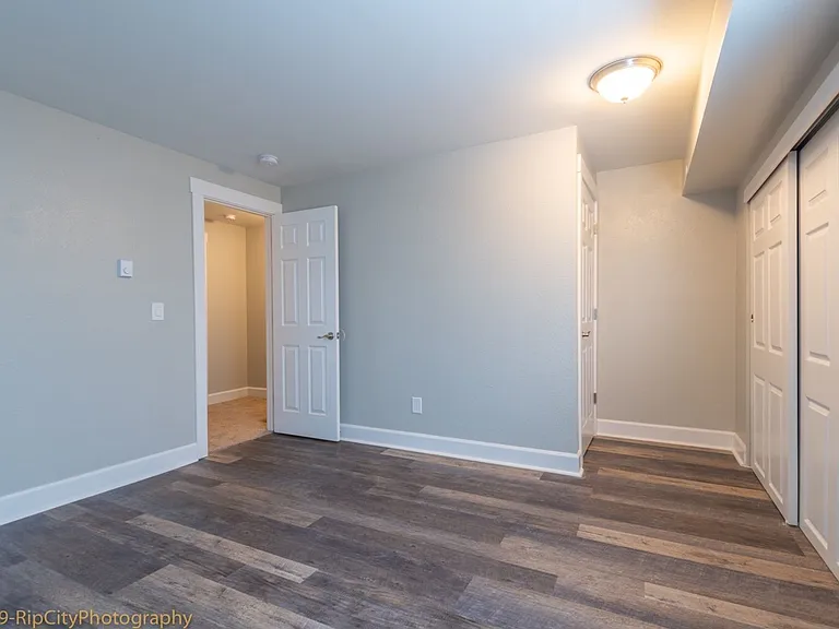 3325-3331 SW Garden View Dr — Photo 10