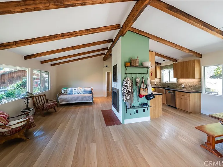 12 Martingale Dr — Photo 53