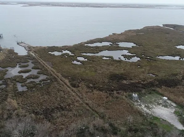 23828 Chef Menteur Hwy, New Orleans, LA 70129