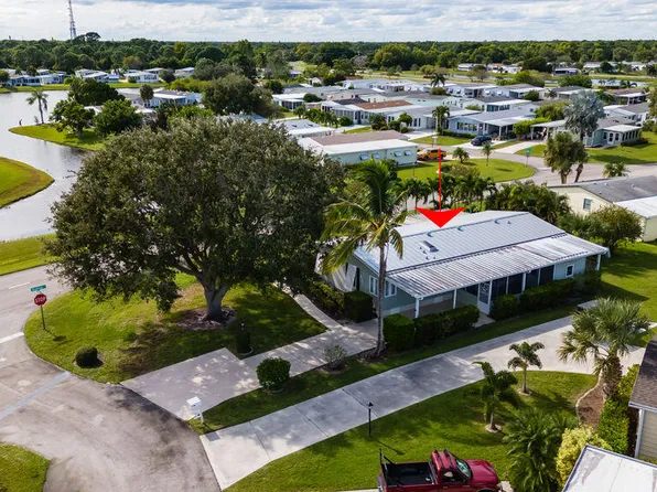 8499 Bromeliad Court, Port St Lucie, FL 34952