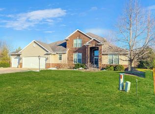 3371 Collier Ct, Oshkosh, WI 54904