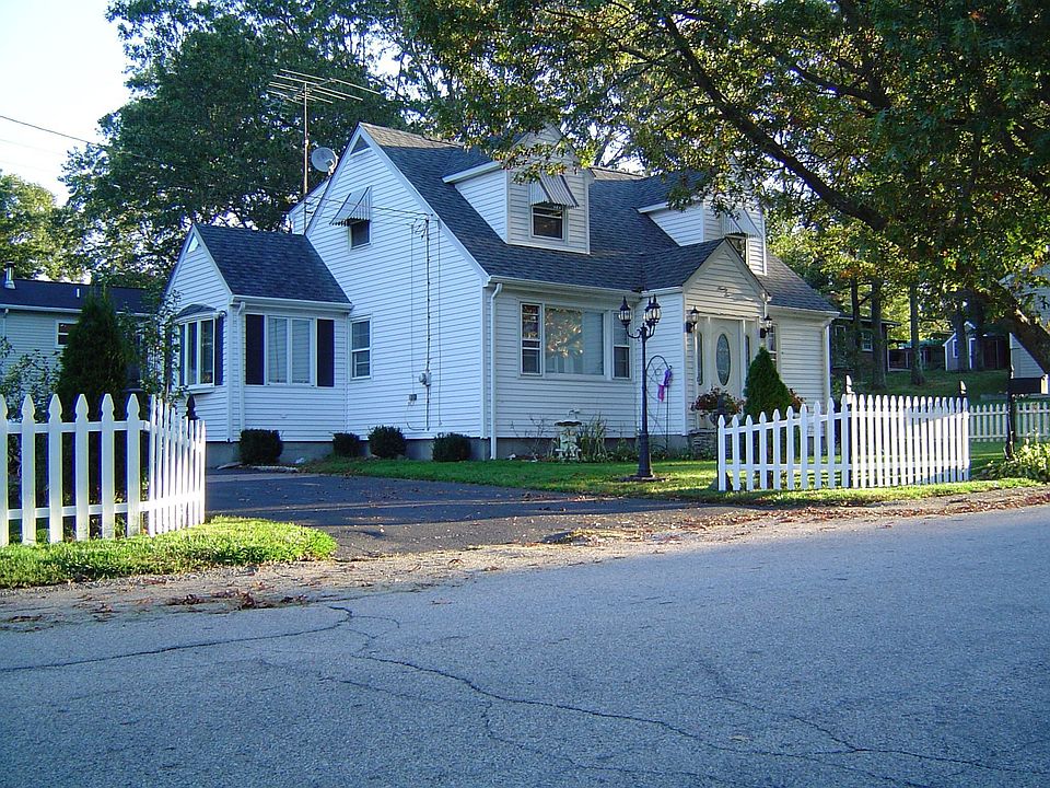 4bd 2ba   Beautiful!