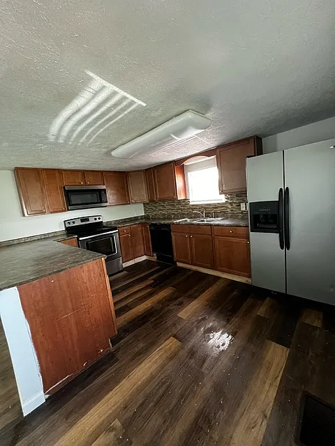 2 bed, 900 sqft, $1,295 — Photo 3