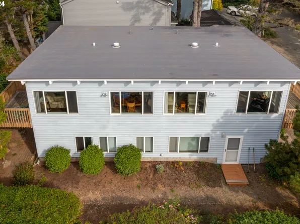 140 E Coolidge Ave, Cannon Beach, OR 97110