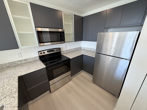 2nd image of 5587 Millenia Blvd #503