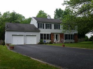 23 Linda Dr, Jackson, NJ 08527