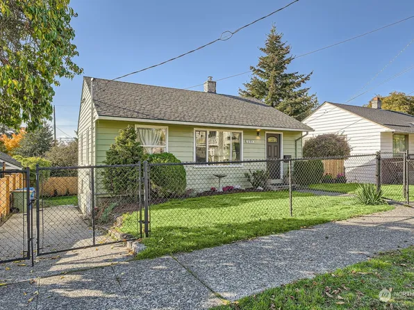 8513 39th Avenue SW, Seattle, WA 98136