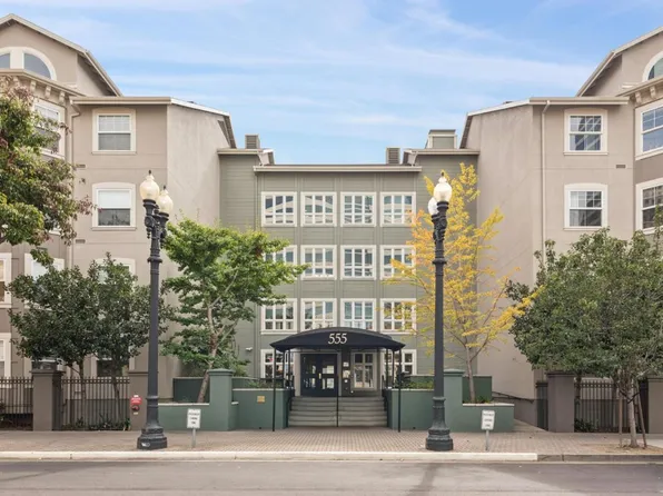 555 10th St APT 102, Oakland, CA 94607