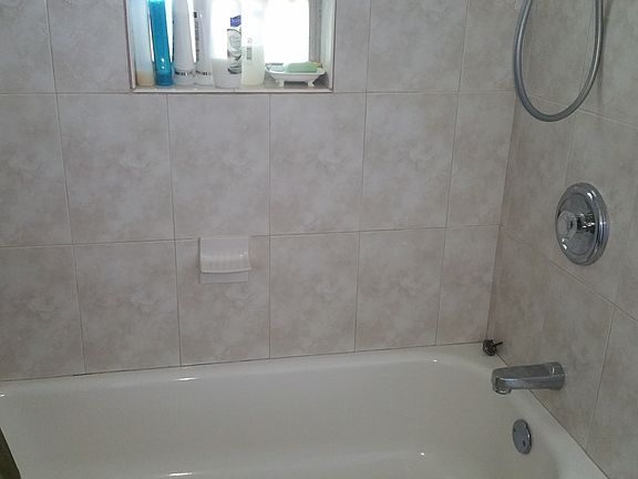 3rd image of 4301 Dolphin Dr