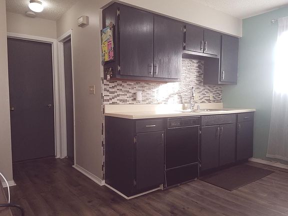 upper level kitchen