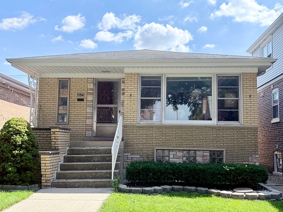 1st image of 4625 S Komensky Ave