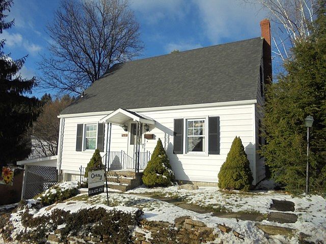 1st image of 717 W Crawford St