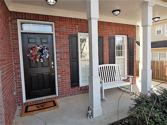 2nd image of 2150 Berryhill Cir SE