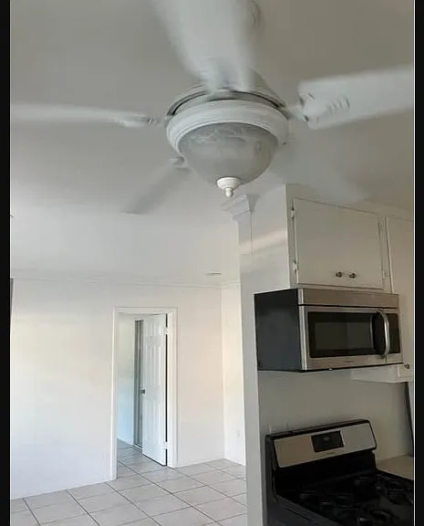 Mesa Apartments — Photo 28