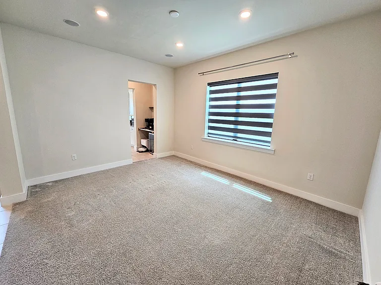 4308 Arlington Dr — Photo 11