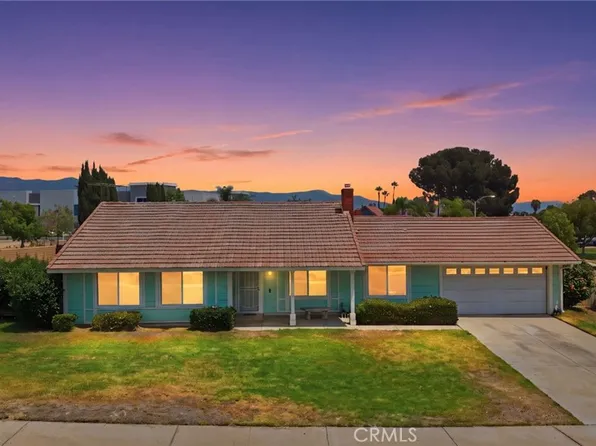 1181 N Camphor Ave, Rialto, CA 92376