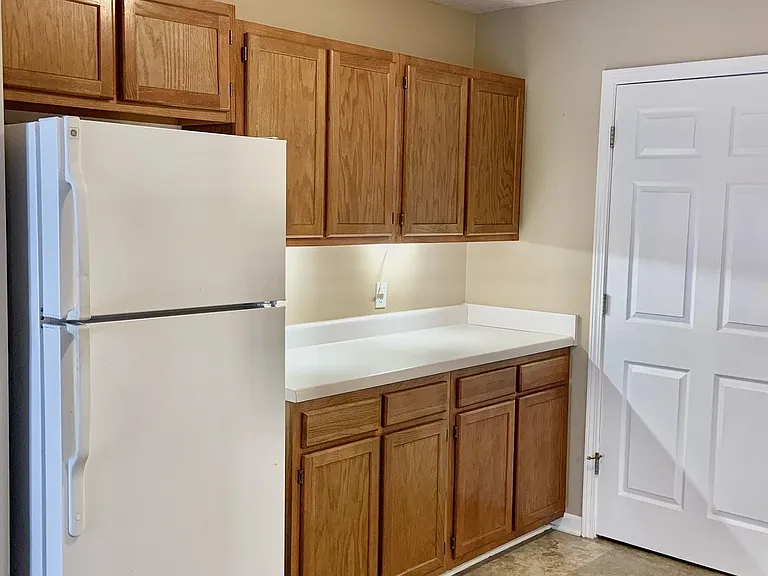 1721 Canton Ave #A — Photo 4