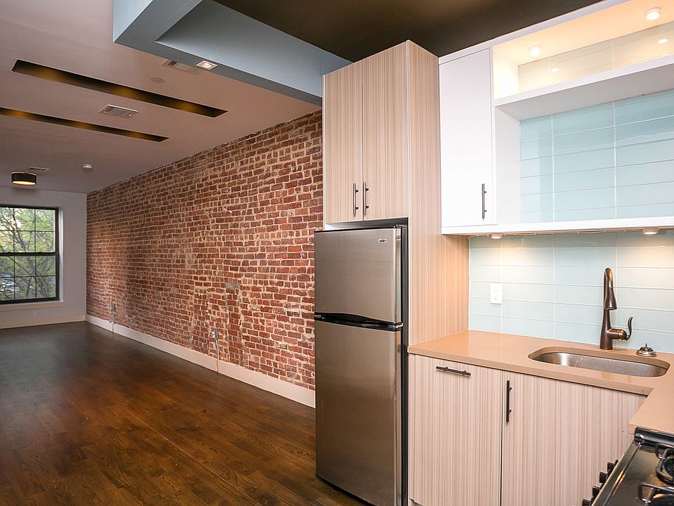 1st image of 860 Macon St #3FT