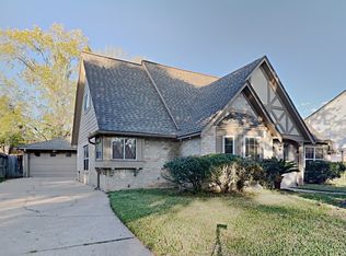 654 S Rivershire Dr, Conroe, TX 77304