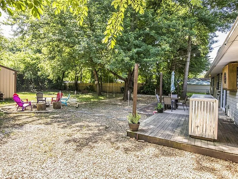 1018 N Lonnie Ave — Photo 5