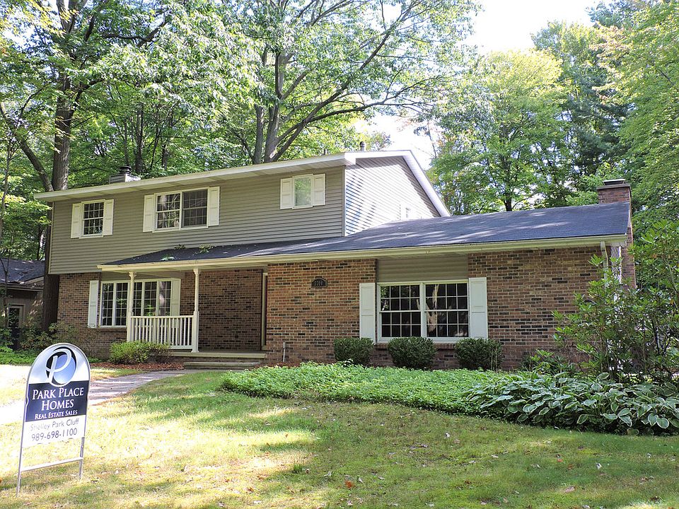 1st image of 5700 Woodbridge Ln